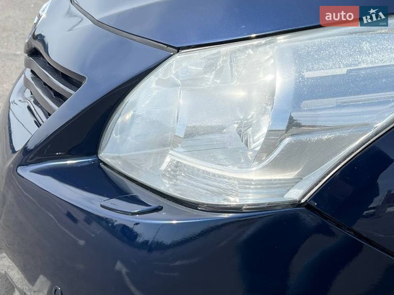 Минивэн Toyota Verso 2009 в Львове