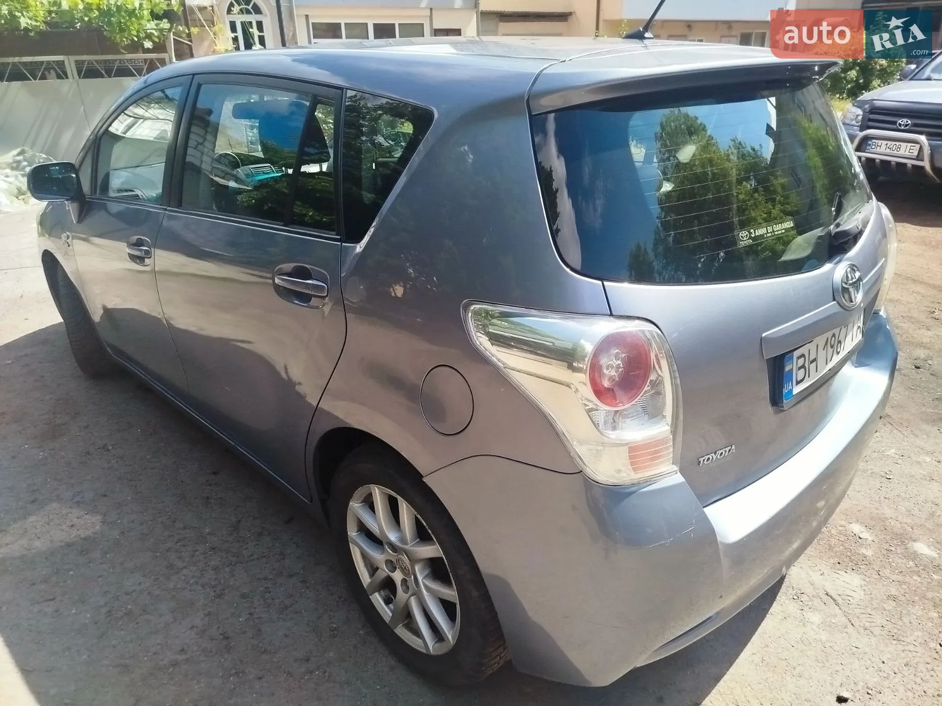 2010 Toyota Verso - мініатюра 9