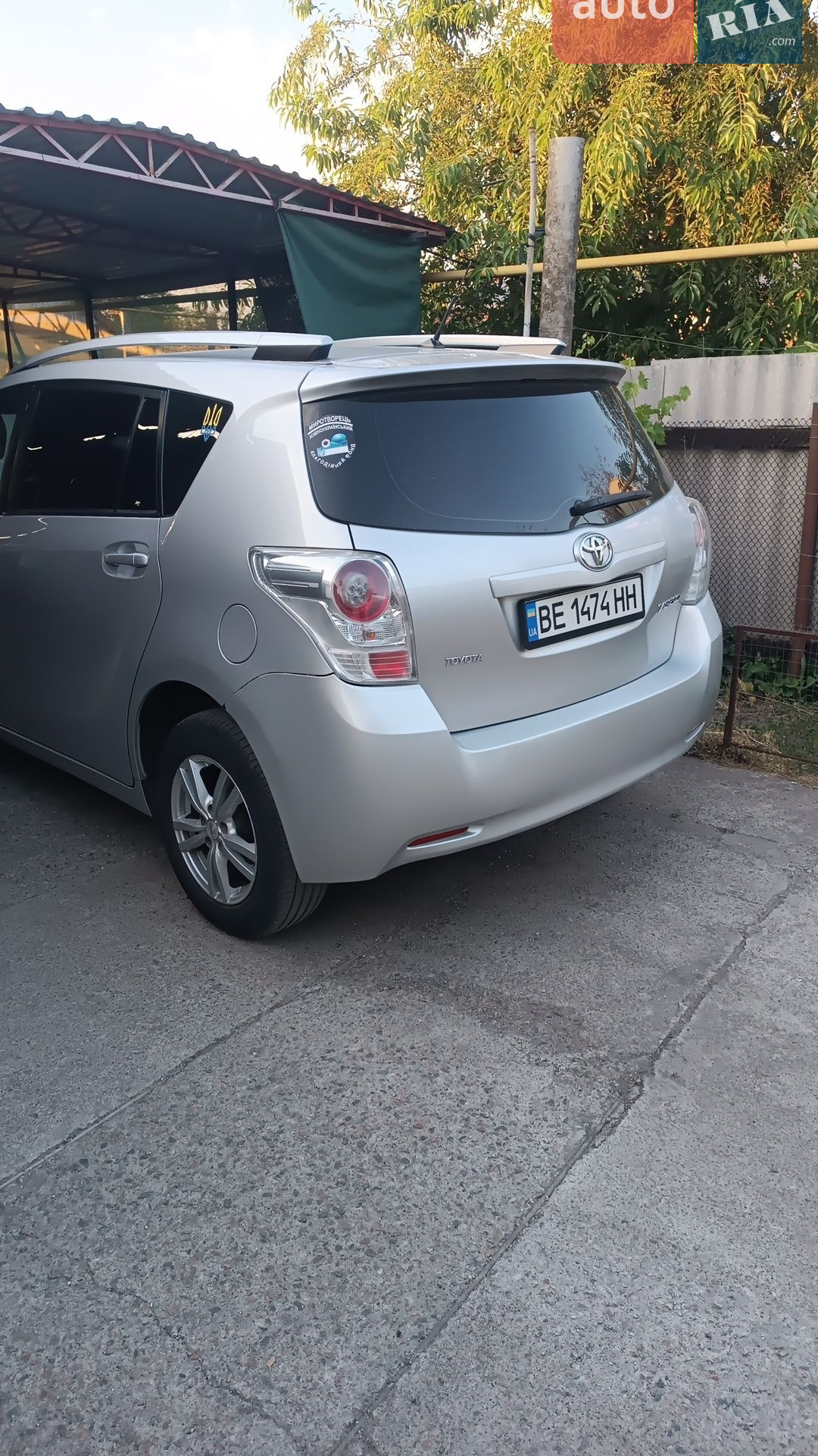 Toyota Verso 2011 VIN NMTDD26R70R057198 фото оголошення 2 з 5