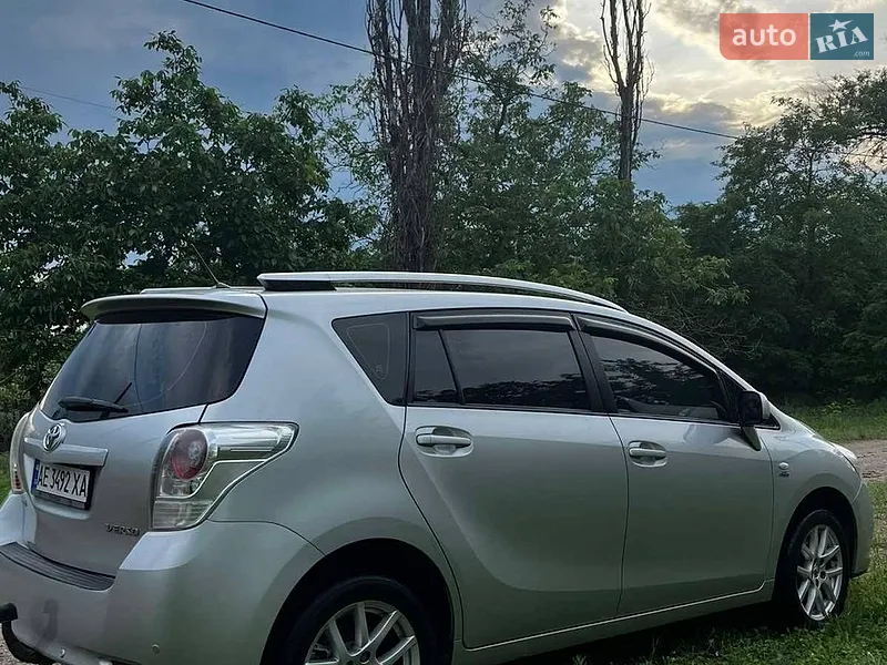 Toyota Verso 2011 VIN NMTDB26R20R008206 фото оголошення 10 з 54