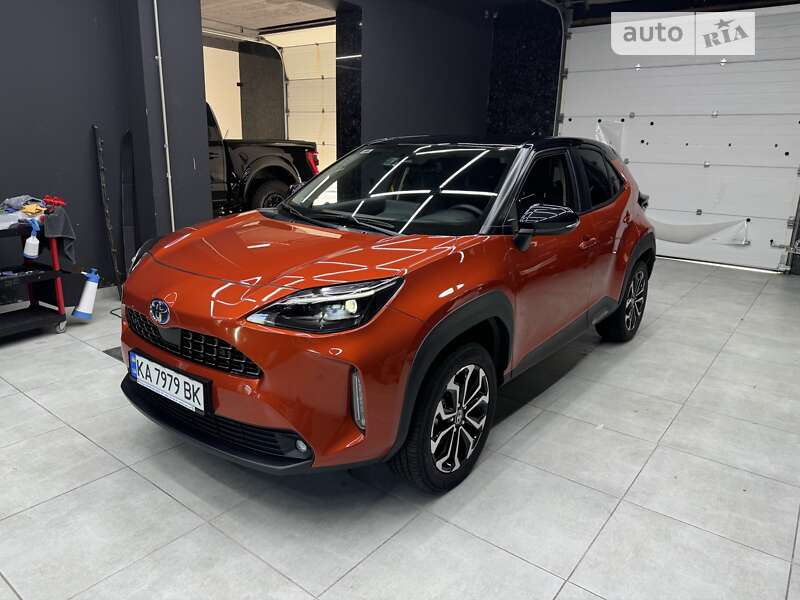 Позашляховик / Кросовер Toyota Yaris Cross 2023 в Києві