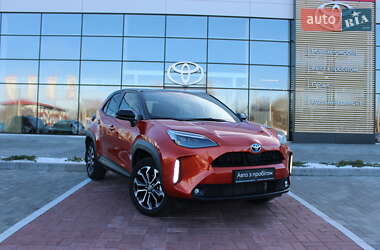 Позашляховик / Кросовер Toyota Yaris Cross 2023 в Черкасах