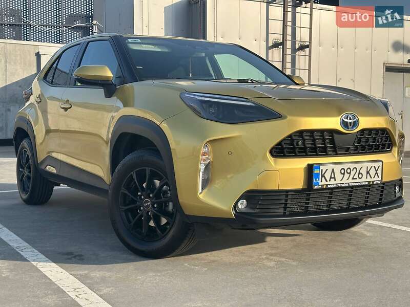Внедорожник / Кроссовер Toyota Yaris Cross 2023 в Киеве