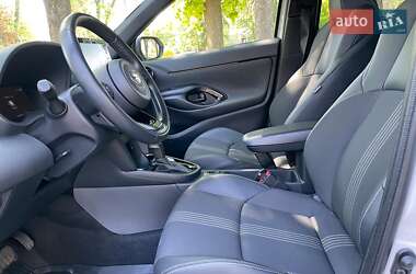 Позашляховик / Кросовер Toyota Yaris Cross 2021 в 