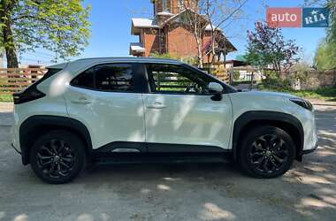 Позашляховик / Кросовер Toyota Yaris Cross 2021 в 