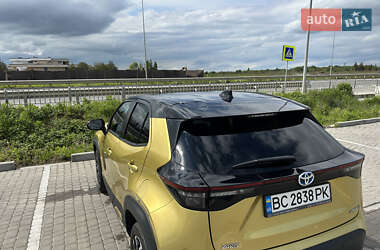 Позашляховик / Кросовер Toyota Yaris Cross 2022 в 