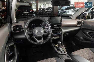 Внедорожник / Кроссовер Toyota Yaris Cross 2021 в 