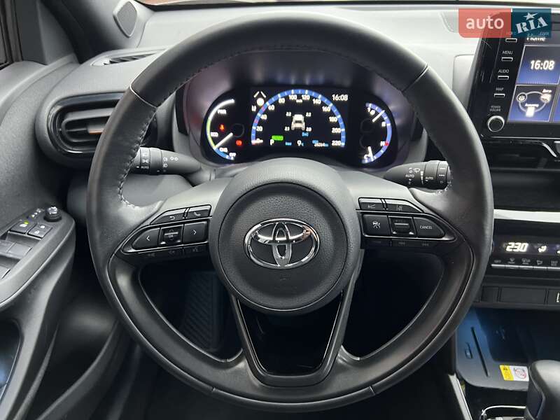 Позашляховик / Кросовер Toyota Yaris Cross 2022 в Вінниці
