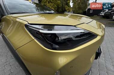 Позашляховик / Кросовер Toyota Yaris Cross 2022 в 