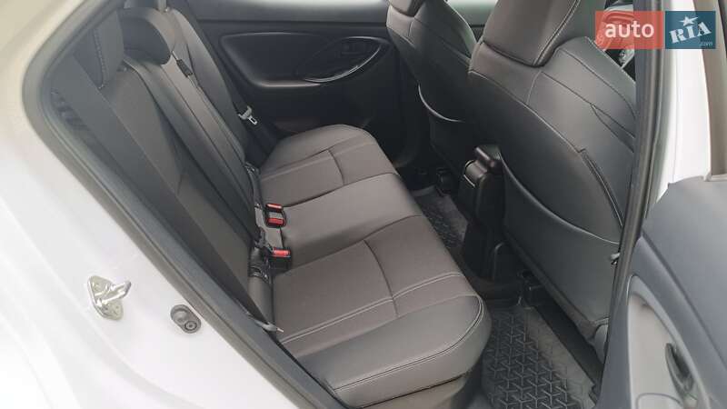 Внедорожник / Кроссовер Toyota Yaris Cross 2024 в Киеве фото 7 Внедорожник / Кроссовер Toyota Yaris Cross 2024 в Киеве