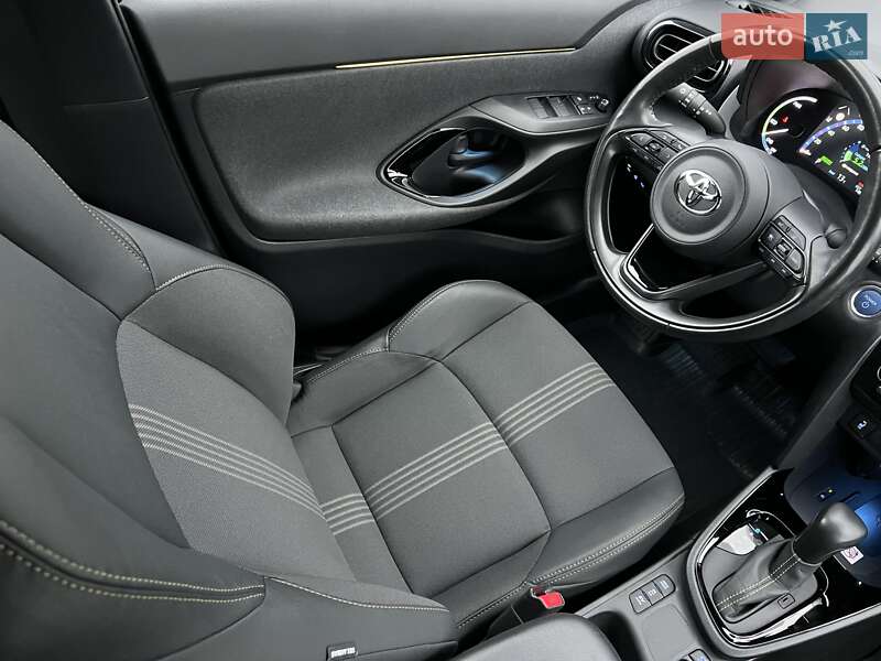 Внедорожник / Кроссовер Toyota Yaris Cross 2021 в Киеве фото 63 Внедорожник / Кроссовер Toyota Yaris Cross 2021 в Киеве