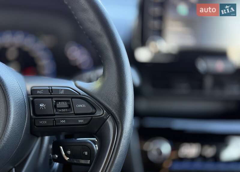 Внедорожник / Кроссовер Toyota Yaris Cross 2023 в Киеве