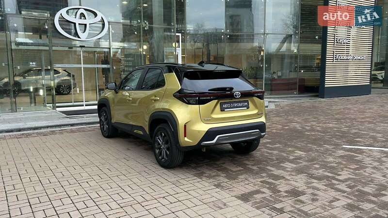 Внедорожник / Кроссовер Toyota Yaris Cross 2023 в Киеве