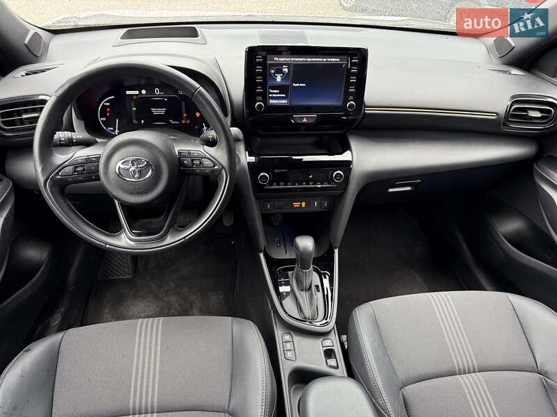 Внедорожник / Кроссовер Toyota Yaris Cross 2024 в Одессе