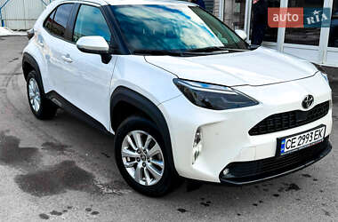 Позашляховик / Кросовер Toyota Yaris Cross 2022 в Чернівцях