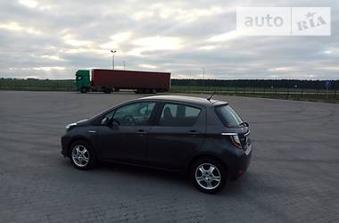 Хэтчбек Toyota Yaris 2013 в Бродах