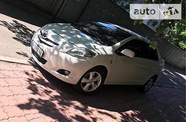 Седан Toyota Yaris 2008 в Одессе