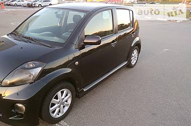 Хэтчбек Toyota Yaris 2008 в Киеве