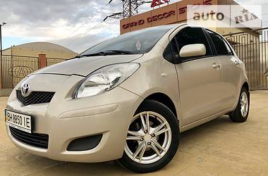 Хетчбек Toyota Yaris 2010 в Одесі