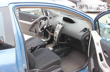Хэтчбек Toyota Yaris 2007 в Днепре