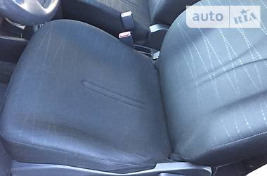 Хетчбек Toyota Yaris 2007 в 