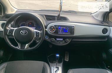 Хэтчбек Toyota Yaris 2013 в Львове