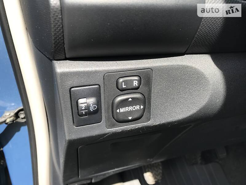 Хетчбек Toyota Yaris 2007 в Хмельницькому