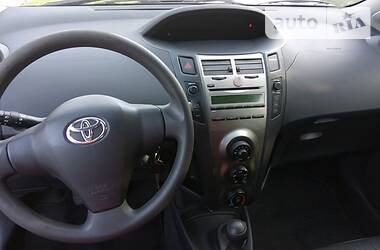 Купе Toyota Yaris 2009 в Кременчуці