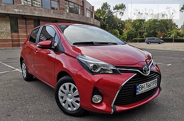 Хэтчбек Toyota Yaris 2016 в Одессе