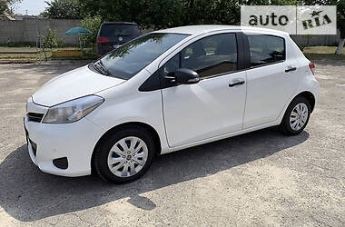 Хетчбек Toyota Yaris 2012 в Рівному