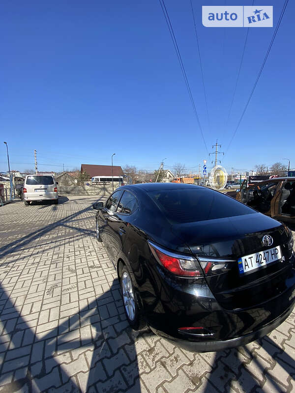 Седан Toyota Yaris 2017 в Ивано-Франковске фото 6 Седан Toyota Yaris 2017 в Ивано-Франковске