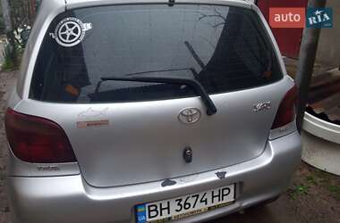 Хетчбек Toyota Yaris 2001 в Балті