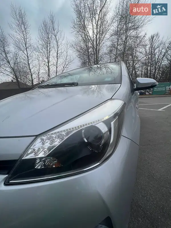 Toyota Yaris 2013 VIN VNKKD3D380A038578 фото оголошення 3 з 51