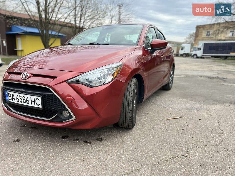 Седан Toyota Yaris 2019 в Кропивницком