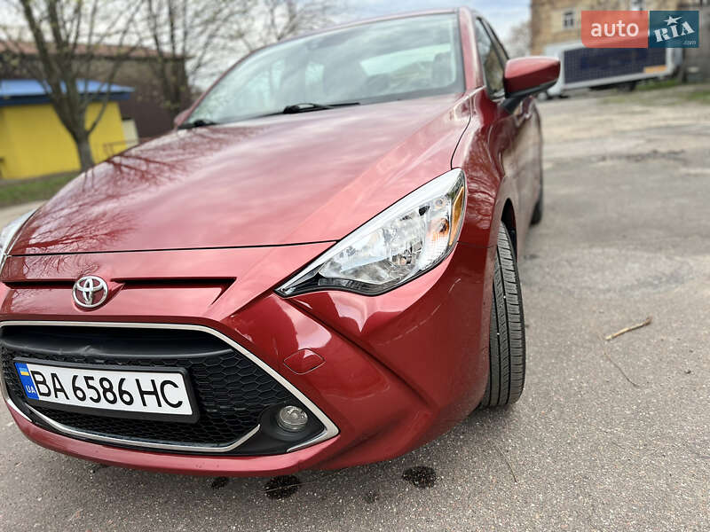 Седан Toyota Yaris 2019 в Кропивницком