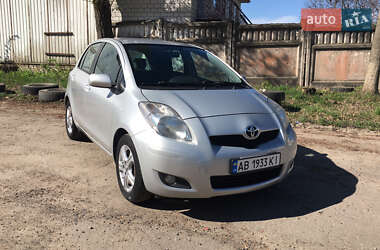 Хетчбек Toyota Yaris 2010 в Вінниці