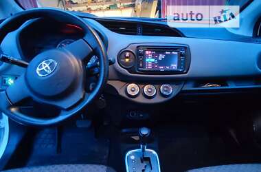 Хэтчбек Toyota Yaris 2014 в Киеве