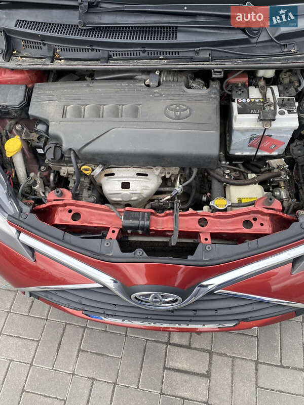 Хэтчбек Toyota Yaris 2012 в Черкассах фото 4 Хэтчбек Toyota Yaris 2012 в Черкассах