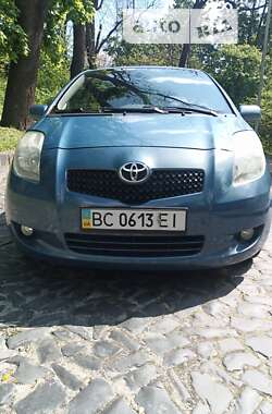 Хэтчбек Toyota Yaris 2008 в Львове