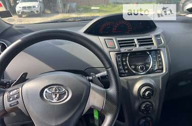 Хетчбек Toyota Yaris 2011 в Вінниці