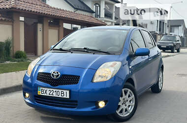 Хетчбек Toyota Yaris 2006 в Рівному