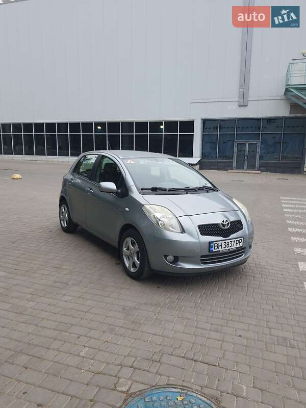 Toyota Yaris 2007