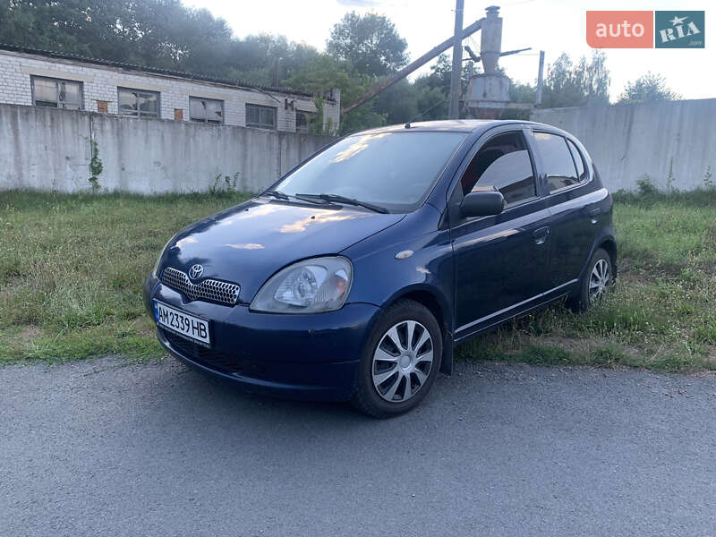 Хэтчбек Toyota Yaris 2002 в Житомире