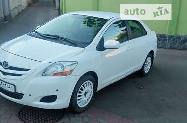 Седан Toyota Yaris 2007 в Одесі