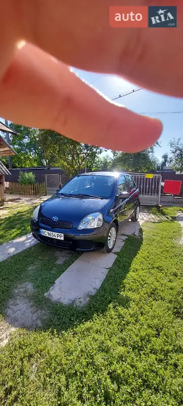 Toyota Yaris 2004