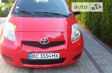 Хэтчбек Toyota Yaris 2010 в Дрогобыче