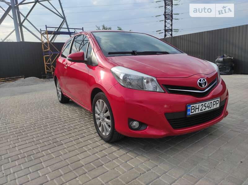 Toyota Yaris 2013