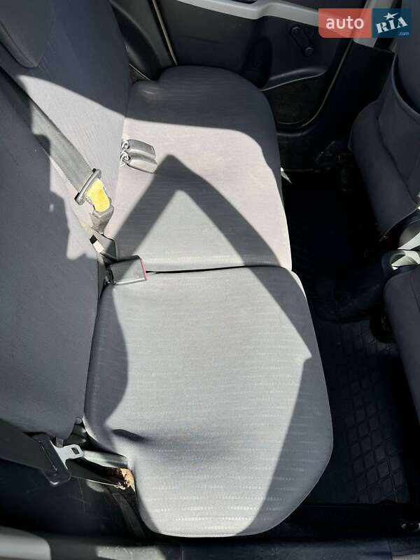 Хэтчбек Toyota Yaris 2009 в Харькове фото 17 Хэтчбек Toyota Yaris 2009 в Харькове
