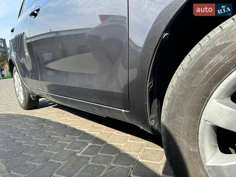 Хэтчбек Toyota Yaris 2009 в Харькове фото 22 Хэтчбек Toyota Yaris 2009 в Харькове