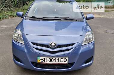 Седан Toyota Yaris 2006 в Одесі